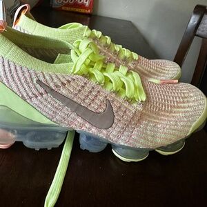 Vapormax